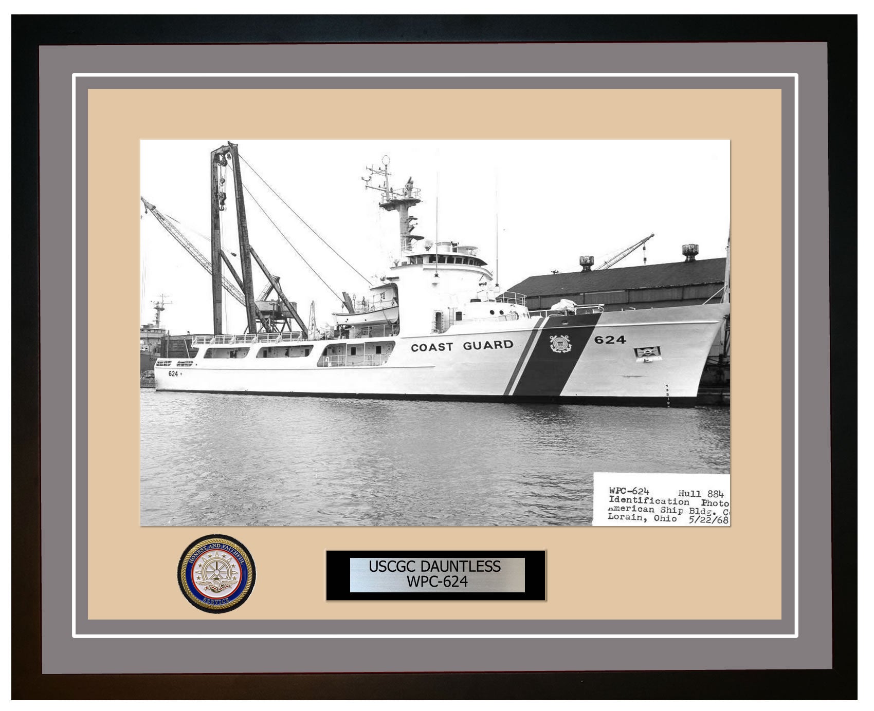 USCGC DAUNTLESS WPC 624 Framed Coast Guard Ship Photo Grey 162WPC624