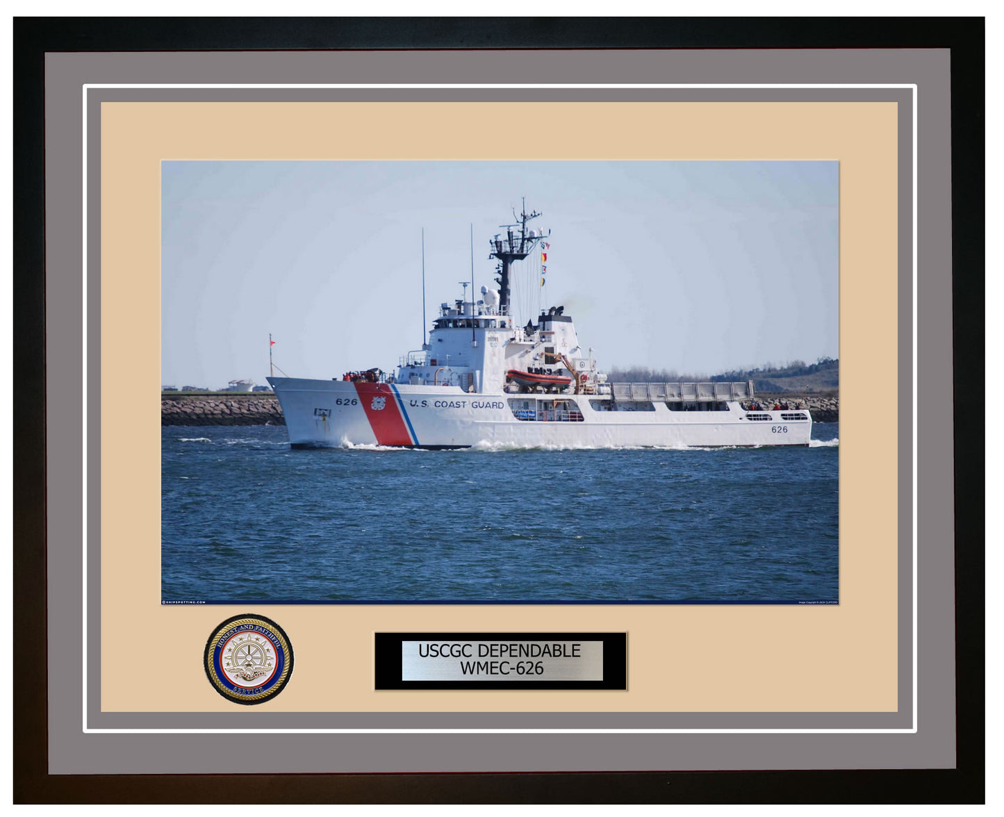 USCGC DEPENDABLE WMEC 626 Framed Coast Guard Ship Photo Grey 164WMEC626