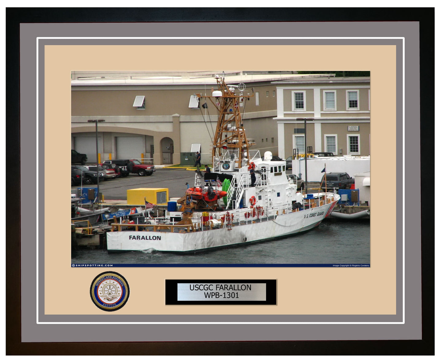 USCGC FARALLON WPB 1301 Framed Coast Guard Ship Photo Grey 176WPB1301