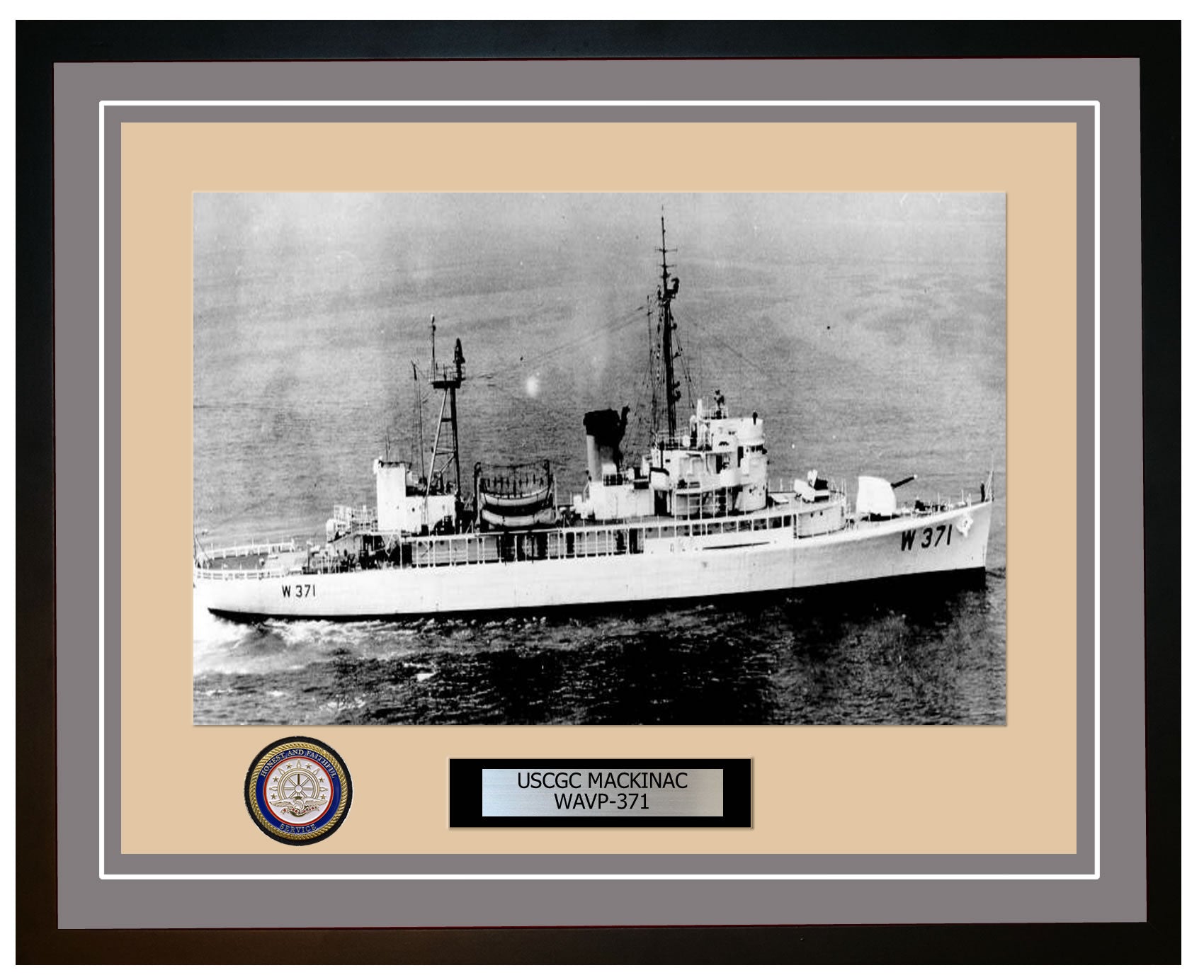 USCGC MACKINAC WAVP 371 Framed Coast Guard Ship Photo Grey 280WAVP371