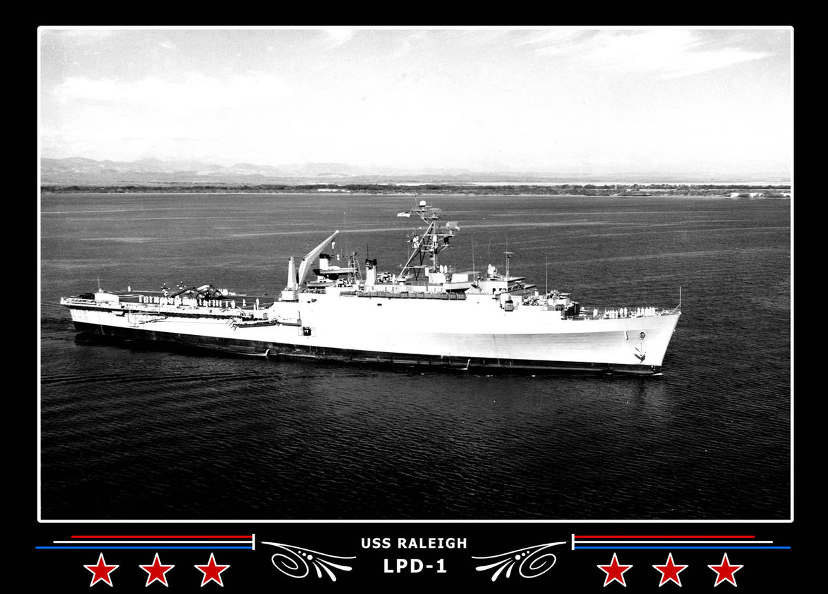 USS Raleigh LPD1 Canvas Photo Print
