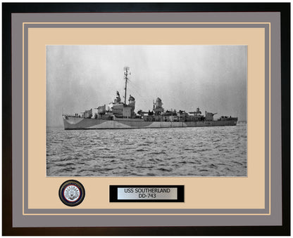 USS SOUTHERLAND DD-743 Framed Navy Ship Photo Grey