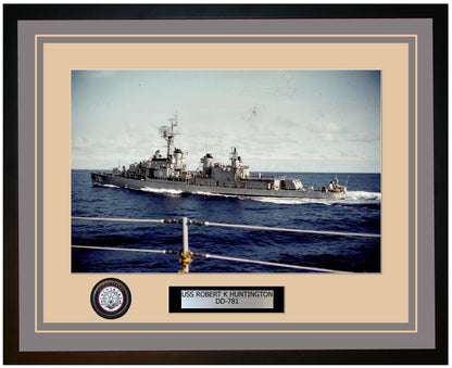 USS ROBERT K HUNTINGTON DD-781 Framed Navy Ship Photo Grey