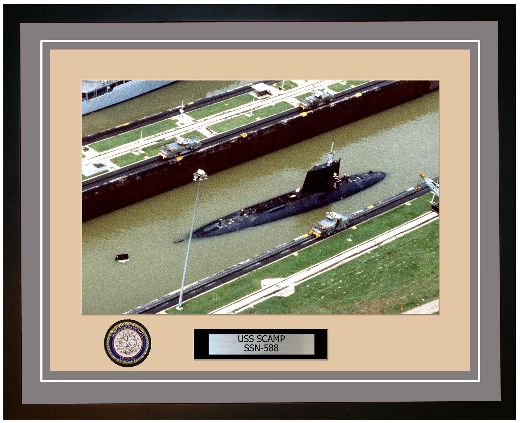 USS Scamp SSN-588 Framed Navy Ship Photo Grey
