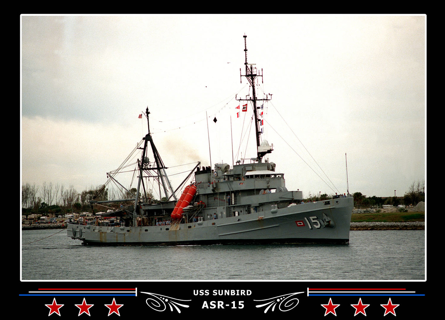 USS Sunbird ASR-15 Canvas Photo Print